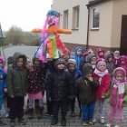Przedszkolaki z Szarowa witają wiosnę
