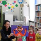 Przedszkolaki z Dąbrowy z wizytą  w Bibliotece w Wieliczce