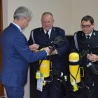 Przekazanie sprzętu dla OSP Gminy Kłaj w ramach programu „Bezpieczna Małopolska” oraz „Małopolskie Remizy 2017”