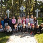 Wizyta w Puszczy Niepołomickiej na grobach żołnierzy