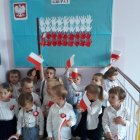 „Polska, biało–czerwoni”, czyli obchody Święta Konstytucji 3 Maja w Przedszkolu w Kłaju