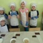 Warsztaty czekoladowe w Przedszkolu w Kłaju
