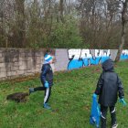 Dzieci i rodzice z LKS Zryw Szarów rozpoczynają akcję #gminękłajposprzątaj.